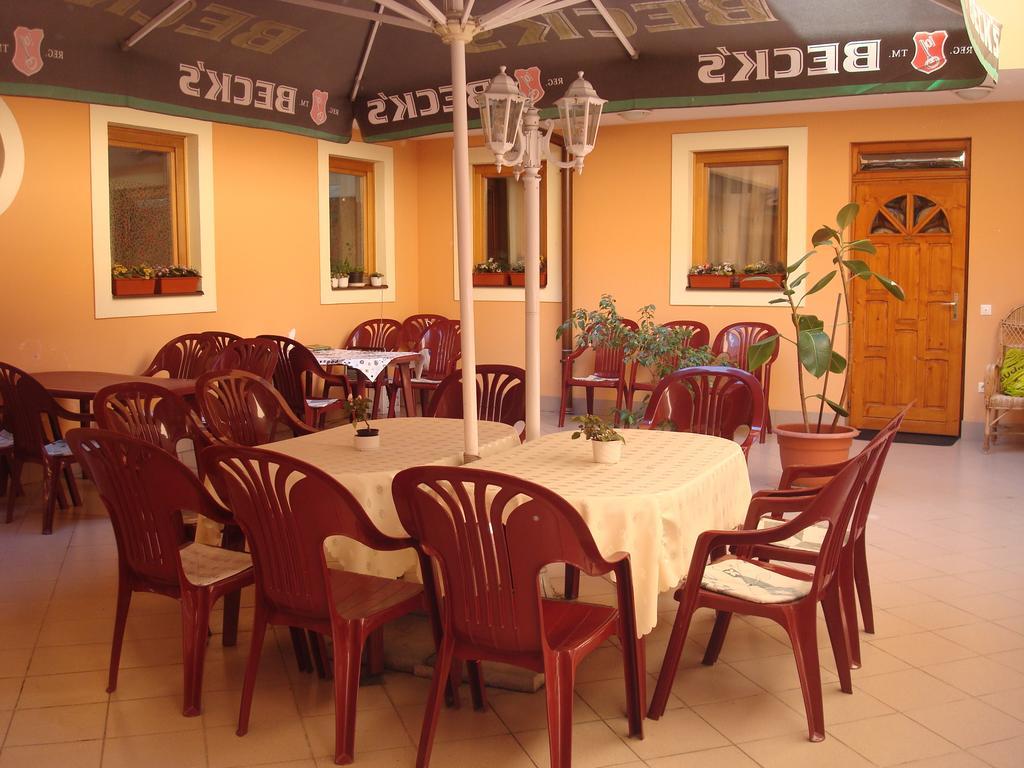 Hotel Arany Trofea Έγκερ Εξωτερικό φωτογραφία